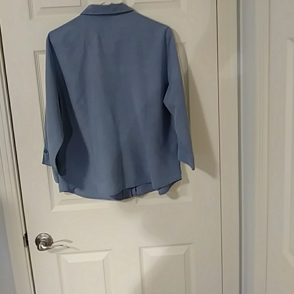 Top - Picture 3 of 4